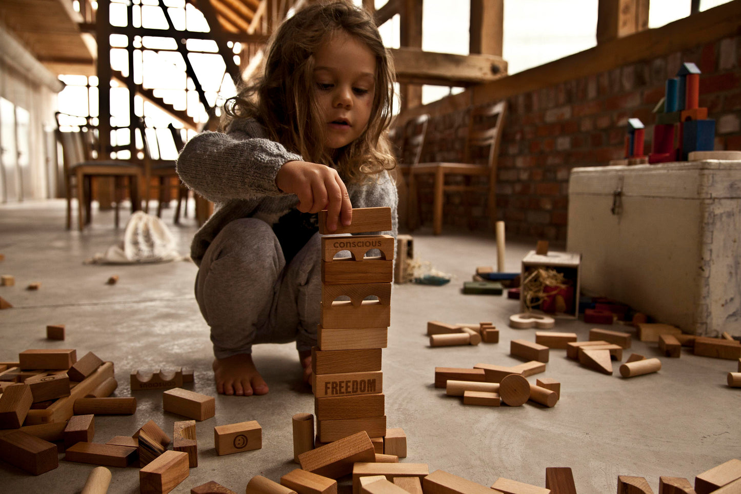 Wooden Story Natural Blocks in Tray - 30 Pieces