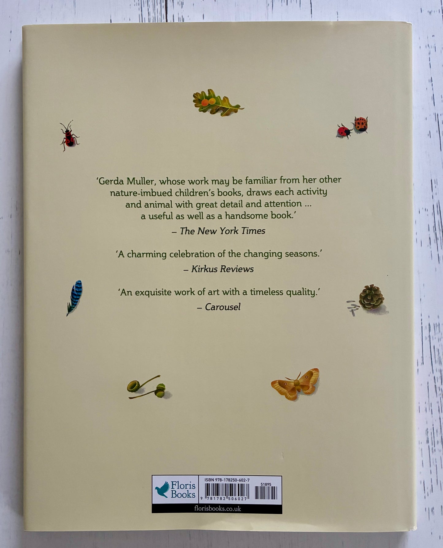 A Year Around the Great Oak by Gerda Muller