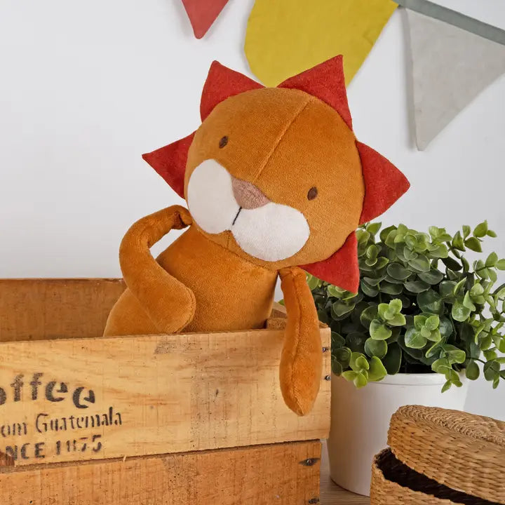 Arthur the Lion Plush Toy from Sigikid