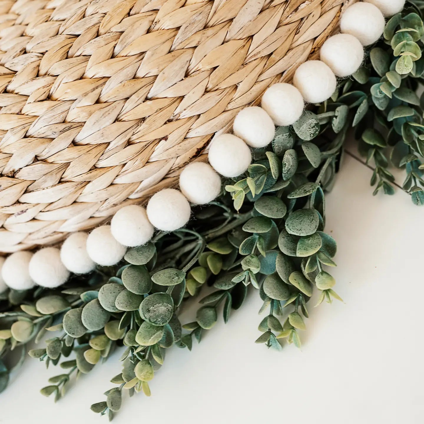 White Garland 5ft - no spacing