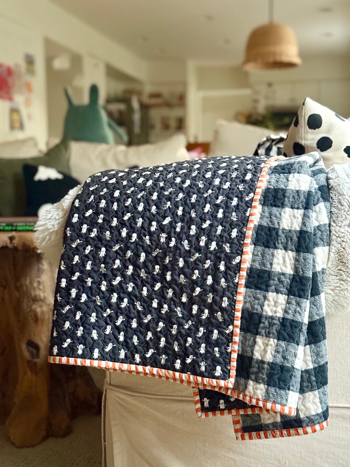 Kid Size Quilt - Black Ghosties