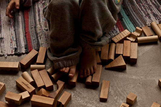 Wooden Story Natural Blocks in Tray - 30 Pieces