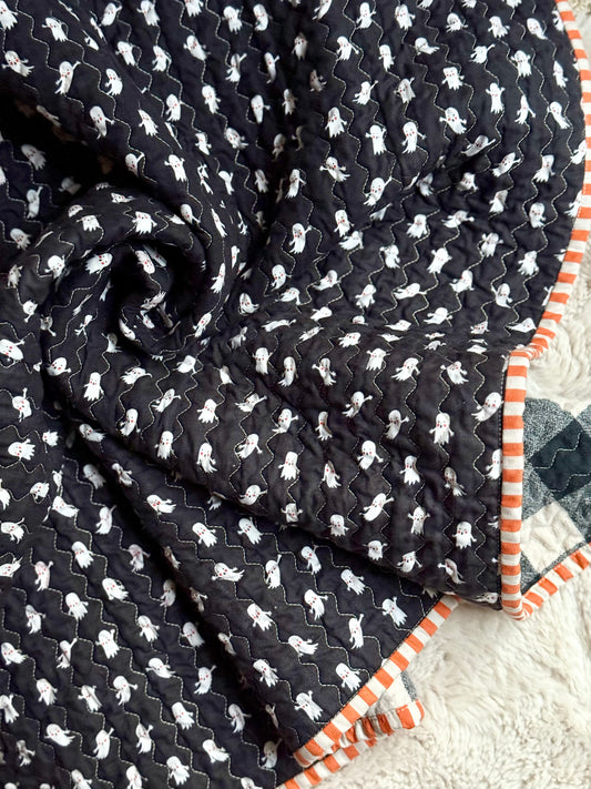 Kid Size Quilt - Black Ghosties
