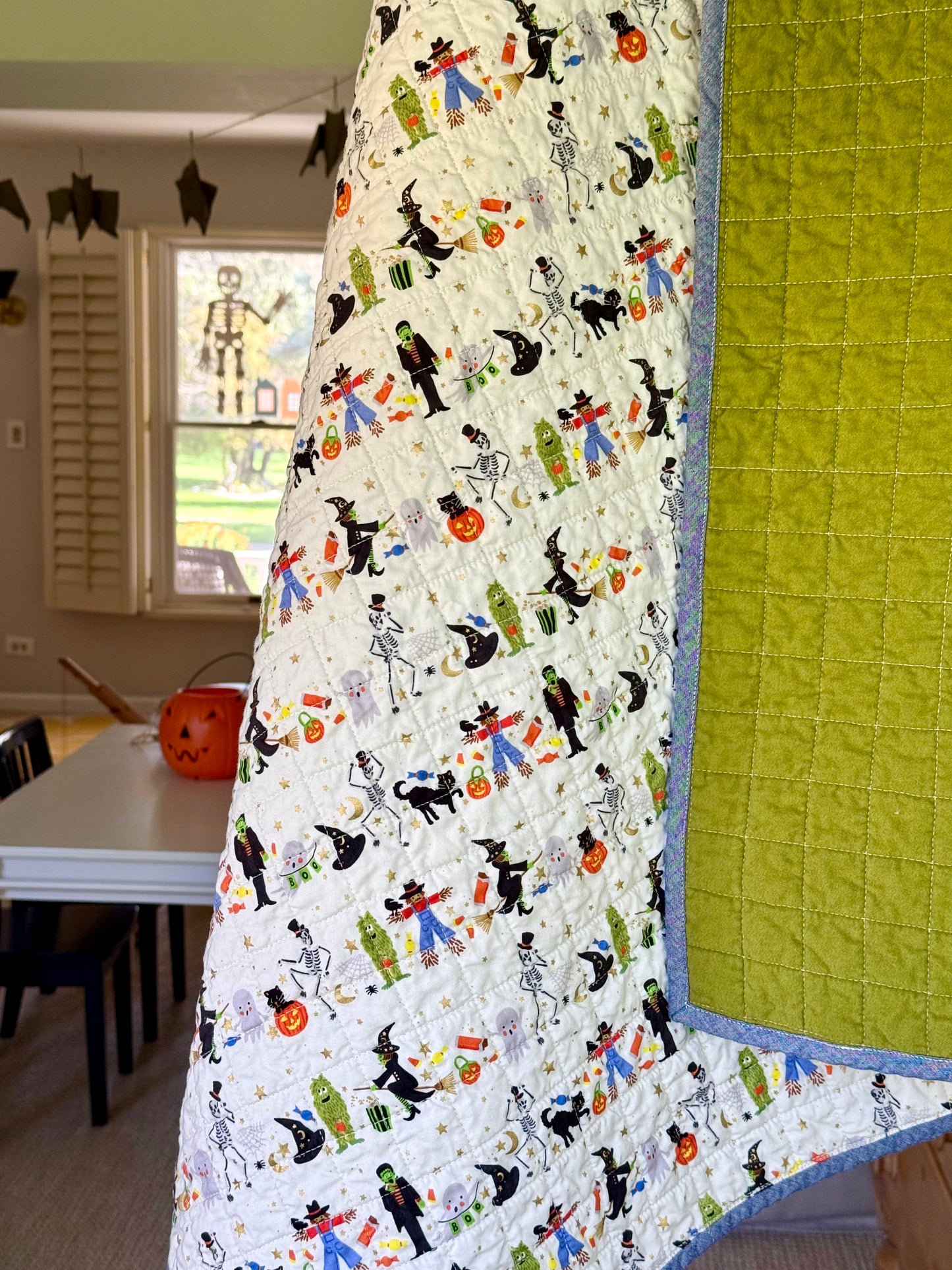 Kid Size Quilt - Halloween Parade