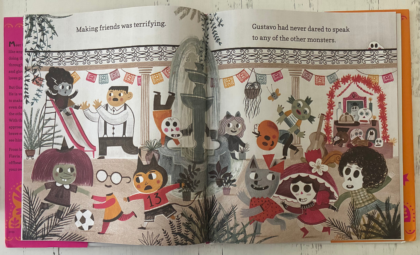*Damaged* Gustavo the Shy Ghost by Flavia Z. Drago