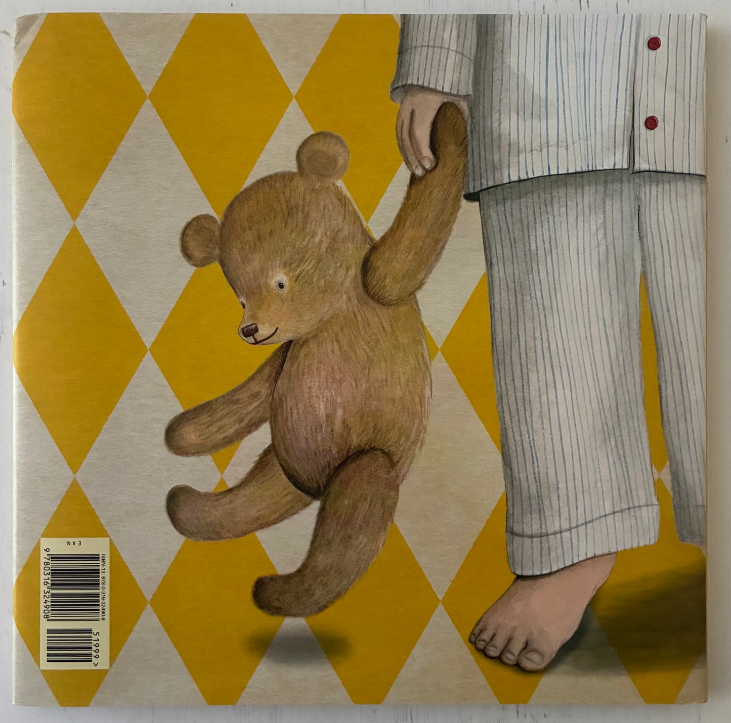 Finding Winnie: The True Story of the World's Most Famous Bear by Lindsay Mattick