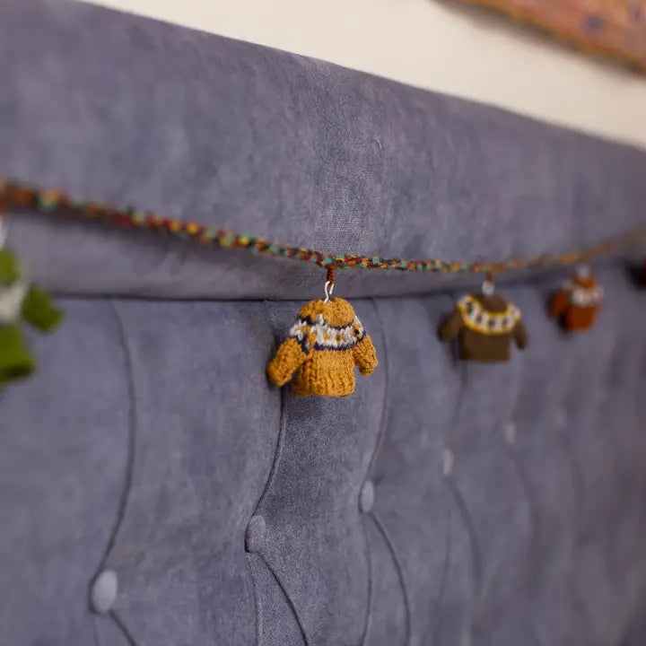 Mini-Sweater Garland : Fall
